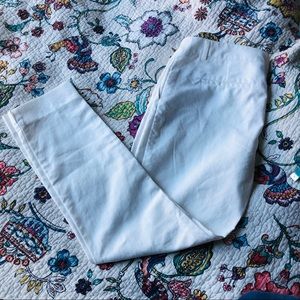 Adrienne Vittadini White Crop Slacks
